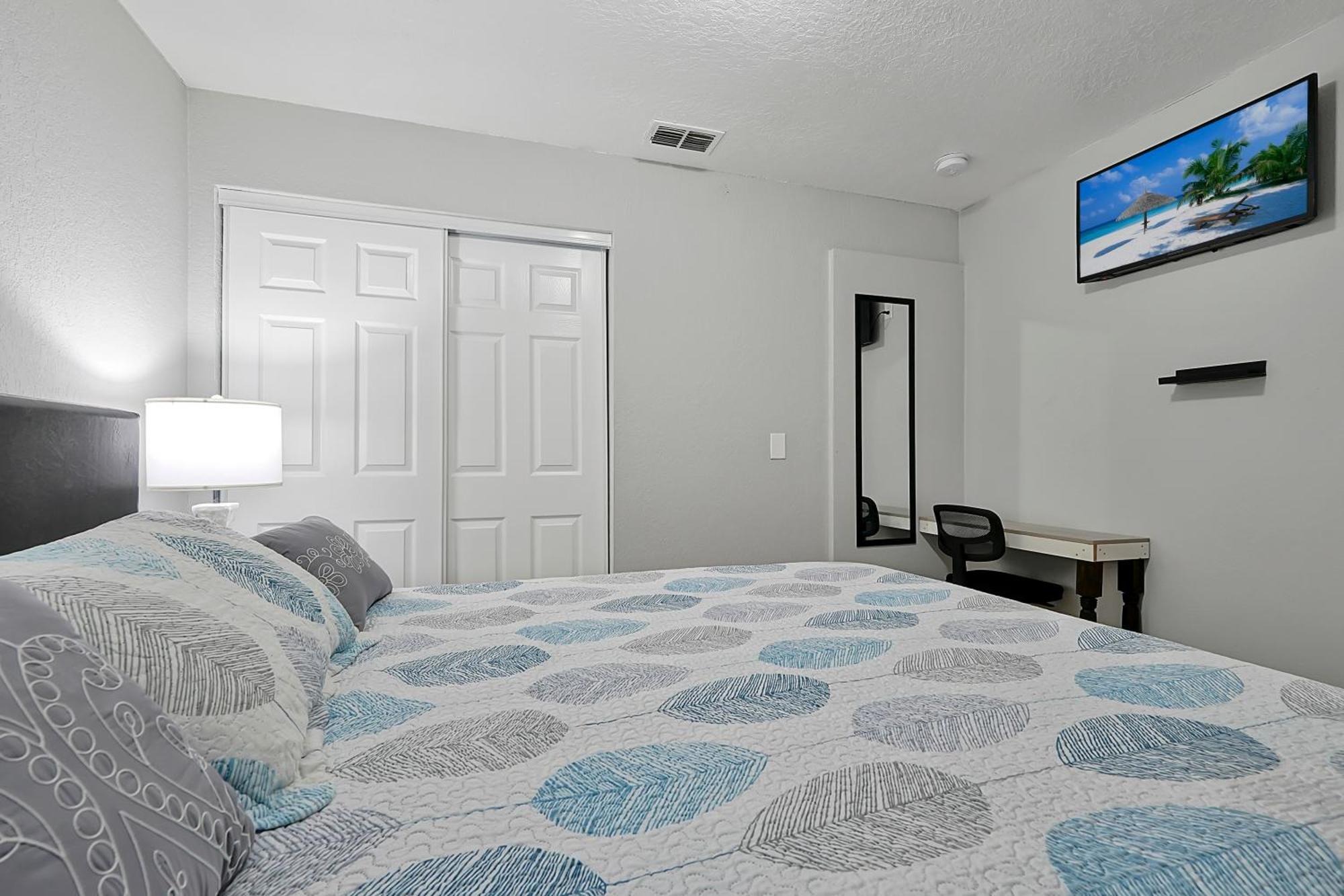 Comfortable Private Room In Tampa: The Wanderlust المظهر الخارجي الصورة
