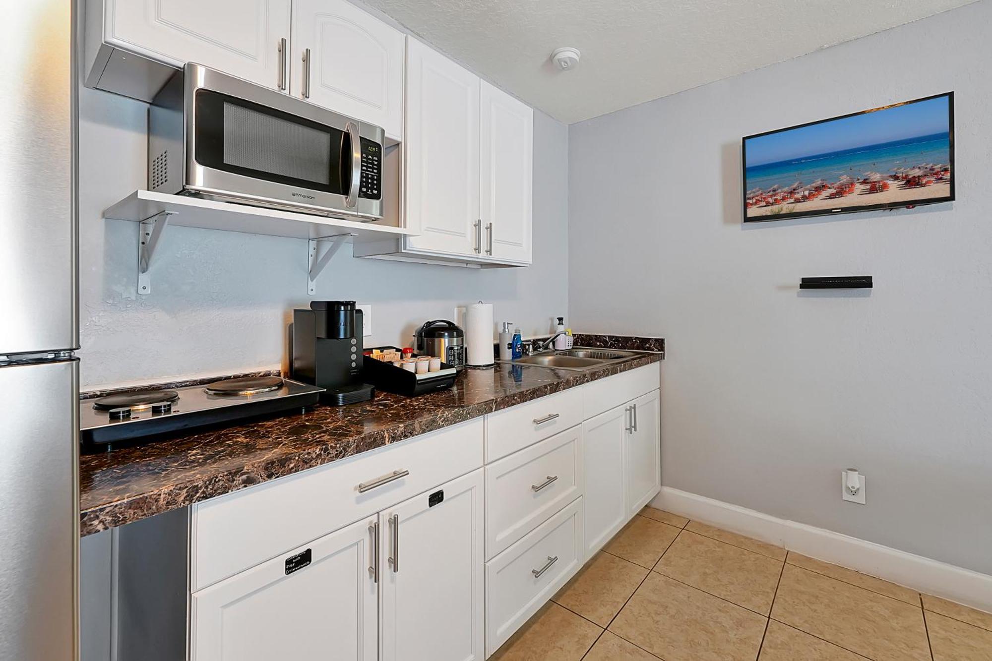 Comfortable Private Room In Tampa: The Wanderlust المظهر الخارجي الصورة